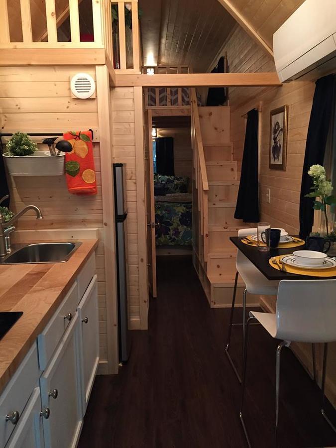 Tuxbury Pond Camping Resort Tiny House Clara サウス・ハンプトン エクステリア 写真